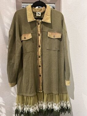 NWOT Jaded Gypsy In The Moment Duster  in Olive L/XL